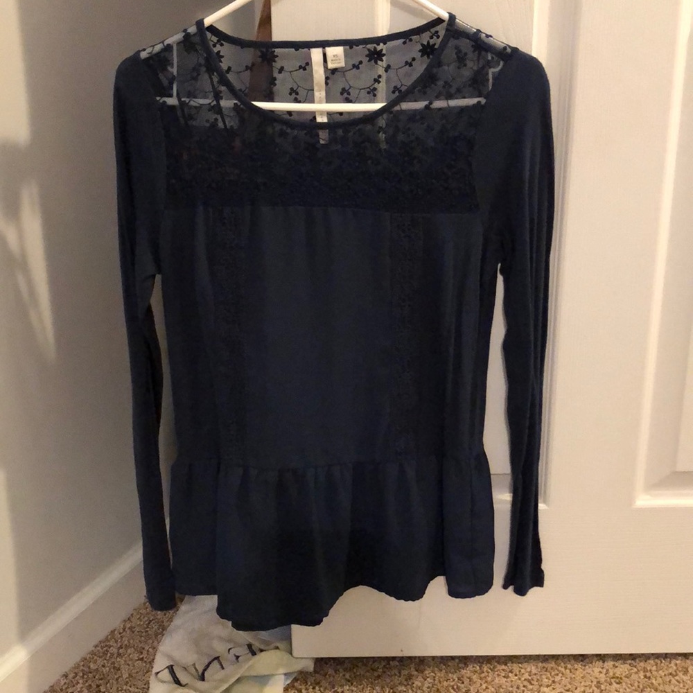 Long sleeve shirt